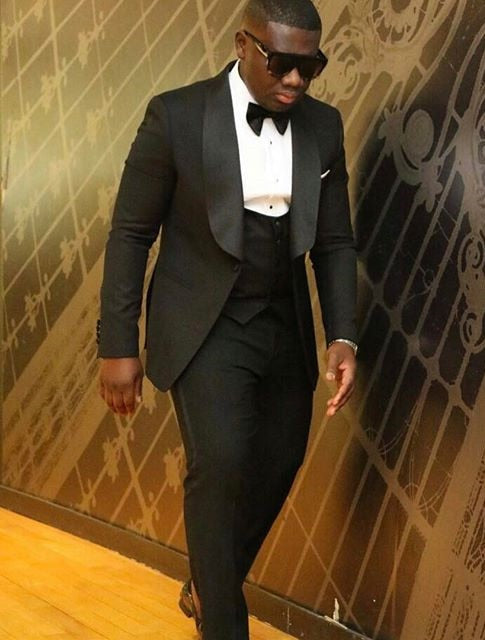 sanyamk Custom Made Groomsmen Champagne Groom Tuxedos Notch Lapel Men Suits Wedding Best Man Blazer ( Jacket+Pants Tie+Vest ) C418