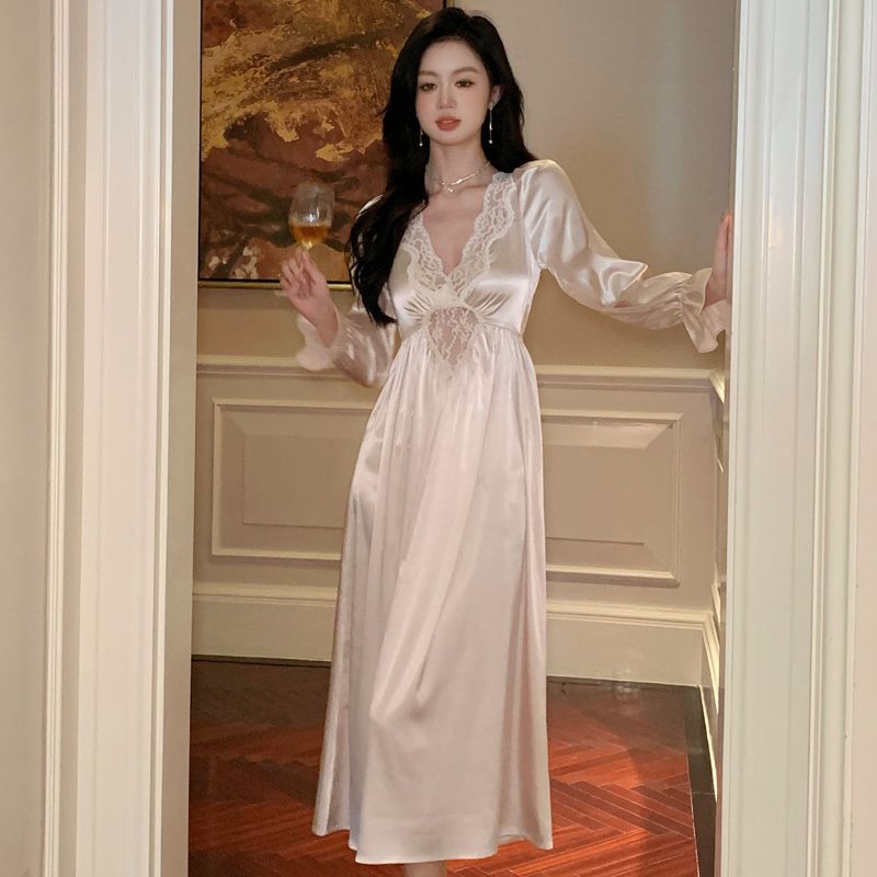 2025 court girls long-sleeved sexy nightgown women's pure desire long summer lace high-end pajamas women's autumn