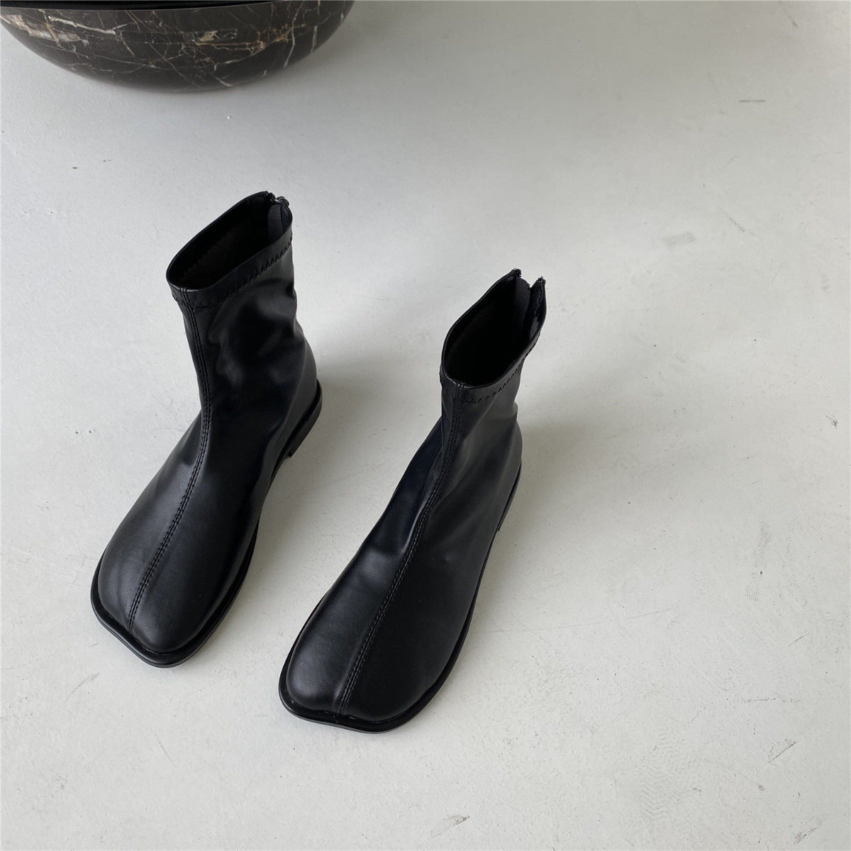 2025 Martin boots women's autumn and winter new mango head velvet British style short boots flat back zipper short boots