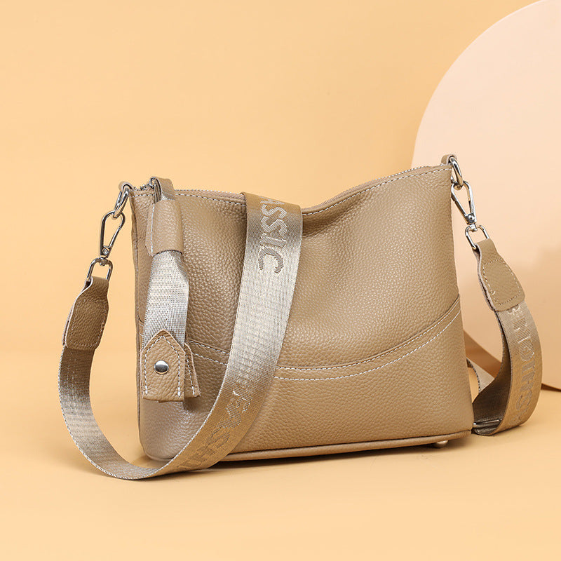 2025 Bucket bag women's leather large-capacity casual shoulder bag fashionable versatile commuter bucket bag autumn and winter new leather women