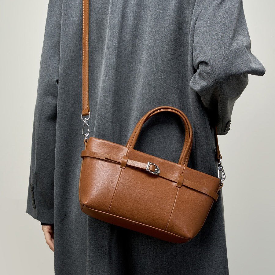 2025 Leather handheld women's bag vegetable basket bag popular new autumn and winter shoulder messenger commuter bag