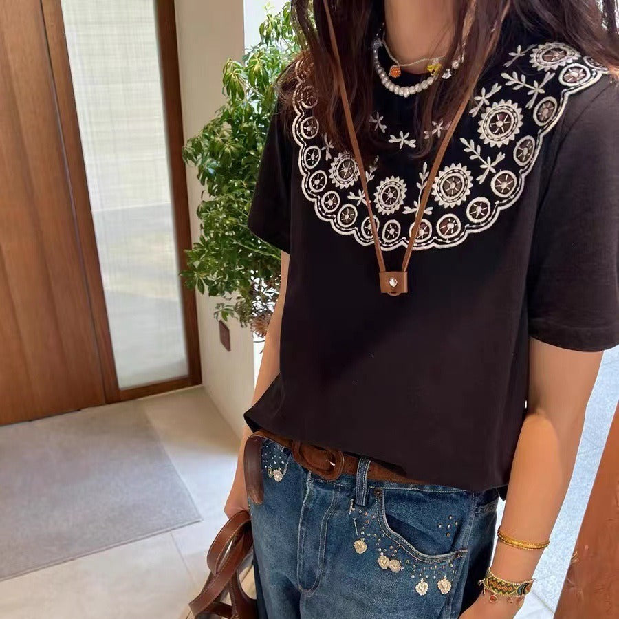 2025 n SA24 spring and summer new black color matching hollow embroidery round neck short sleeve casual knitted T-shirt women 31681
