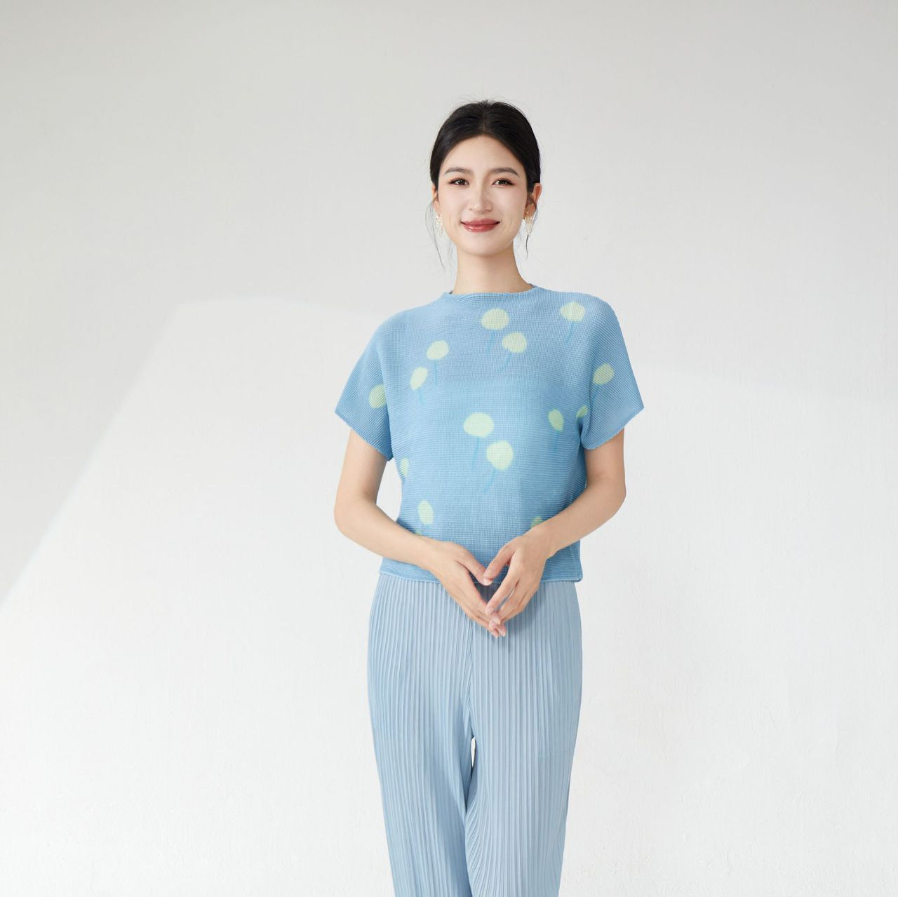 Women's summer high-end top 2025 new polka dot loose meat-covering jumper casual pleated short-sleeved T-shirt