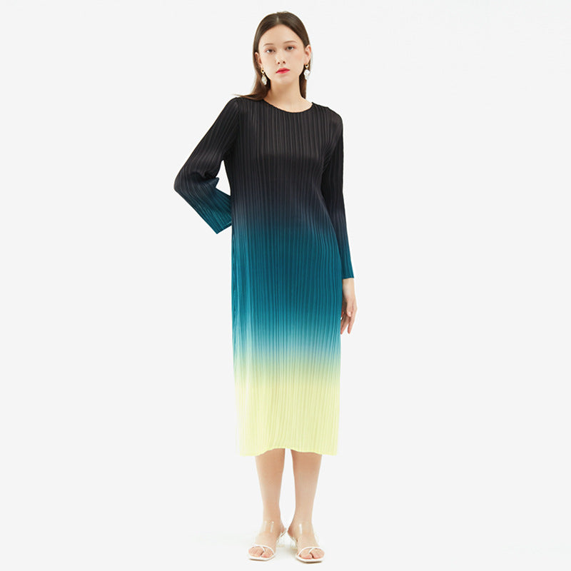 2025 spring temperament inner base gradual change pleated dress mid waist thin versatile Korean version long sleeve skirt women