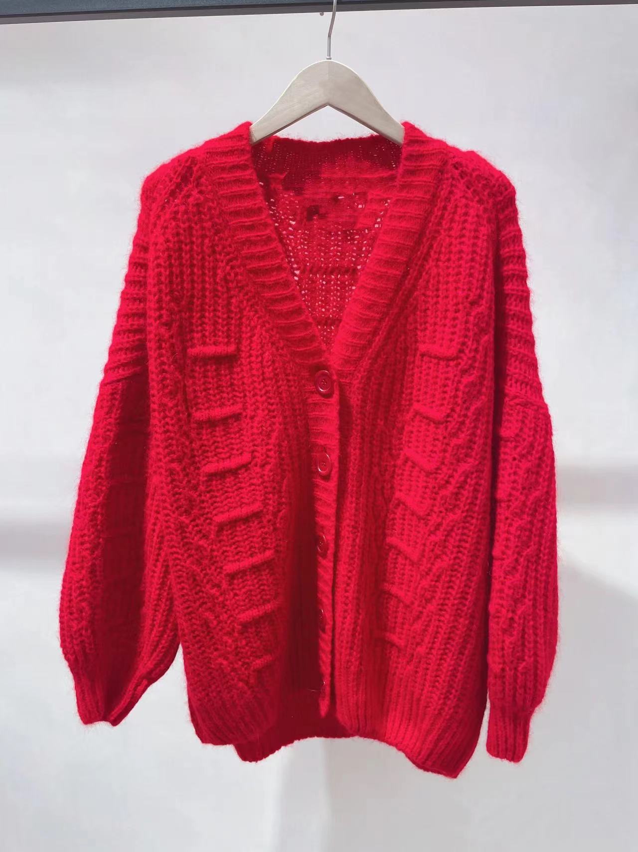 2025 Red sweater women's winter 24 New Year's sweater red V-neck loose lazy wind wool knitted cardigan jacket women