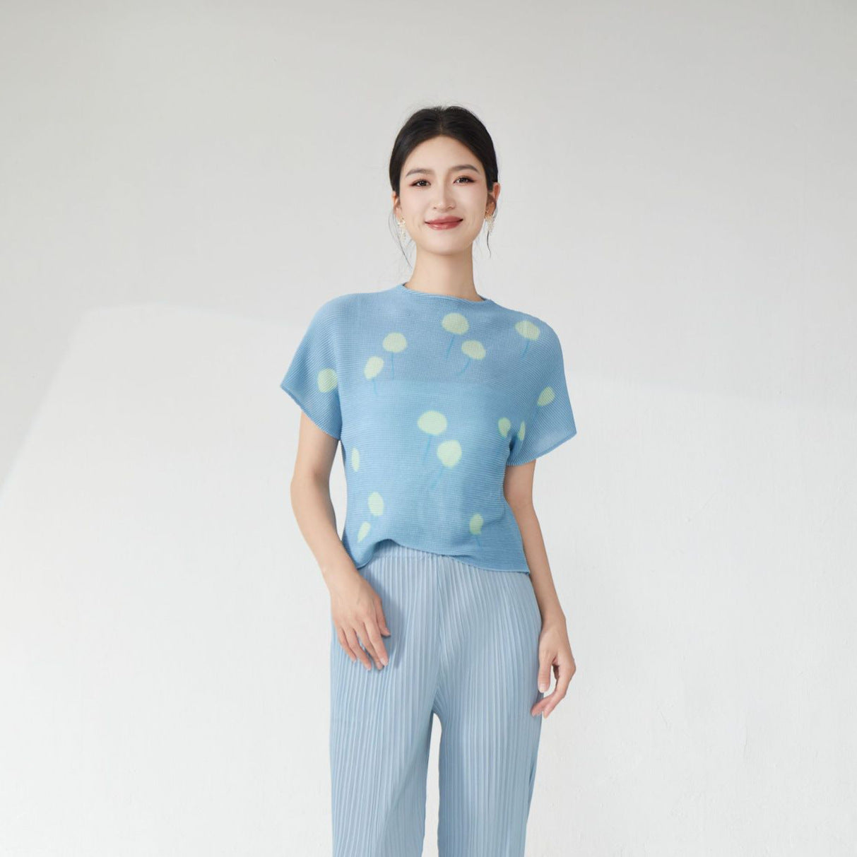 Women's summer high-end top 2025 new polka dot loose meat-covering jumper casual pleated short-sleeved T-shirt