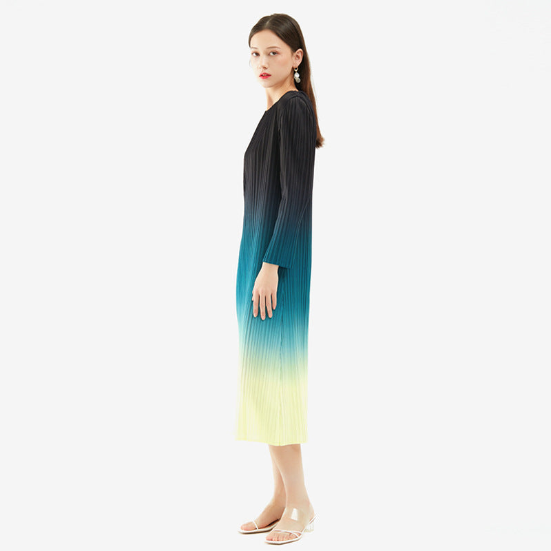 2025 spring temperament inner base gradual change pleated dress mid waist thin versatile Korean version long sleeve skirt women