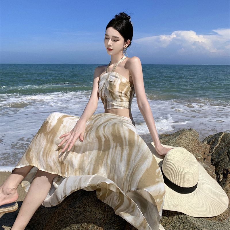 2025 Premium coffee break seaside vacation half-length dress women's summer ink tube top suspender fashionable two-piece suit