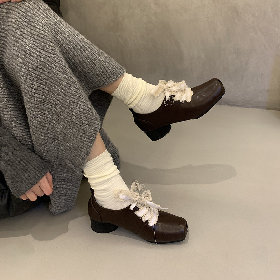 2025 Retro square head thick heel brown small leather shoes women's popular autumn and winter new straps Korean version fashion high-end single shoes