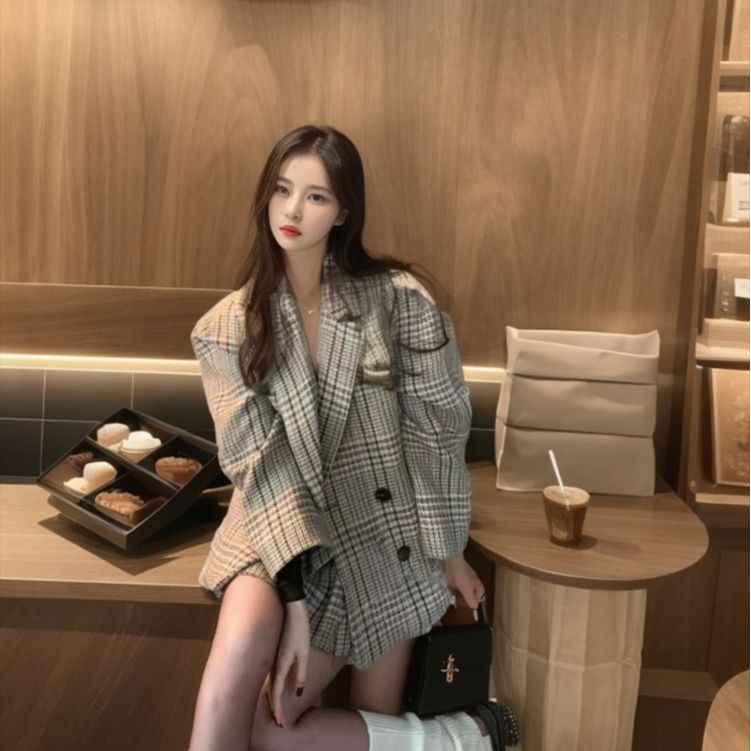 Small women's loose woolen jacket women's autumn and winter new suit collar retro plaid coat KX041