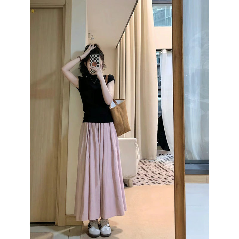 Summer clothes are matched with a complete set of small light and mature salt clothes, and a two-piece set of fried street age-reducing fashion tops.