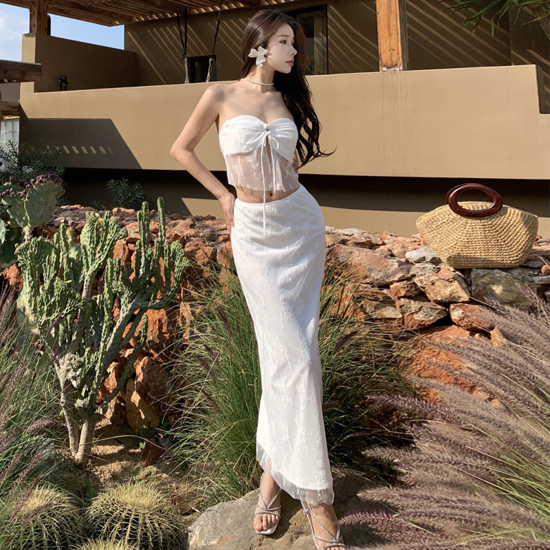 2025 pure desire temperament lace tube top two-piece set summer vacation style suit women's atmosphere white skirt