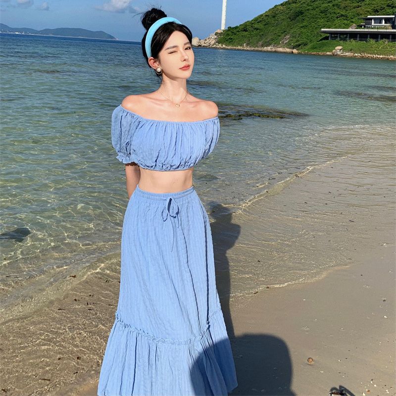2025 One-word shoulder texture pleated bubble sleeves short tube top summer high waist skirt beach two-piece set