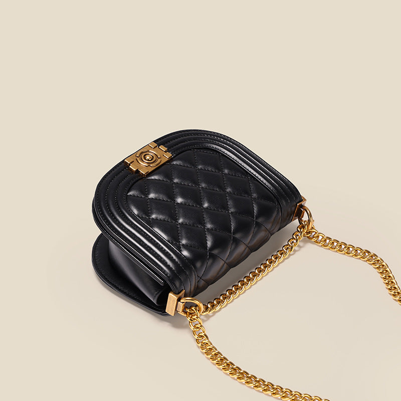 2025 Spring and summer new diamond lock armpit bag niche women's bag high-end versatile chain bag single shoulder crossbody saddle bag