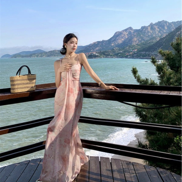 2025 Seaside vacation wind floral dress women's summer temperament advanced sense waist thin tube top suspender dress