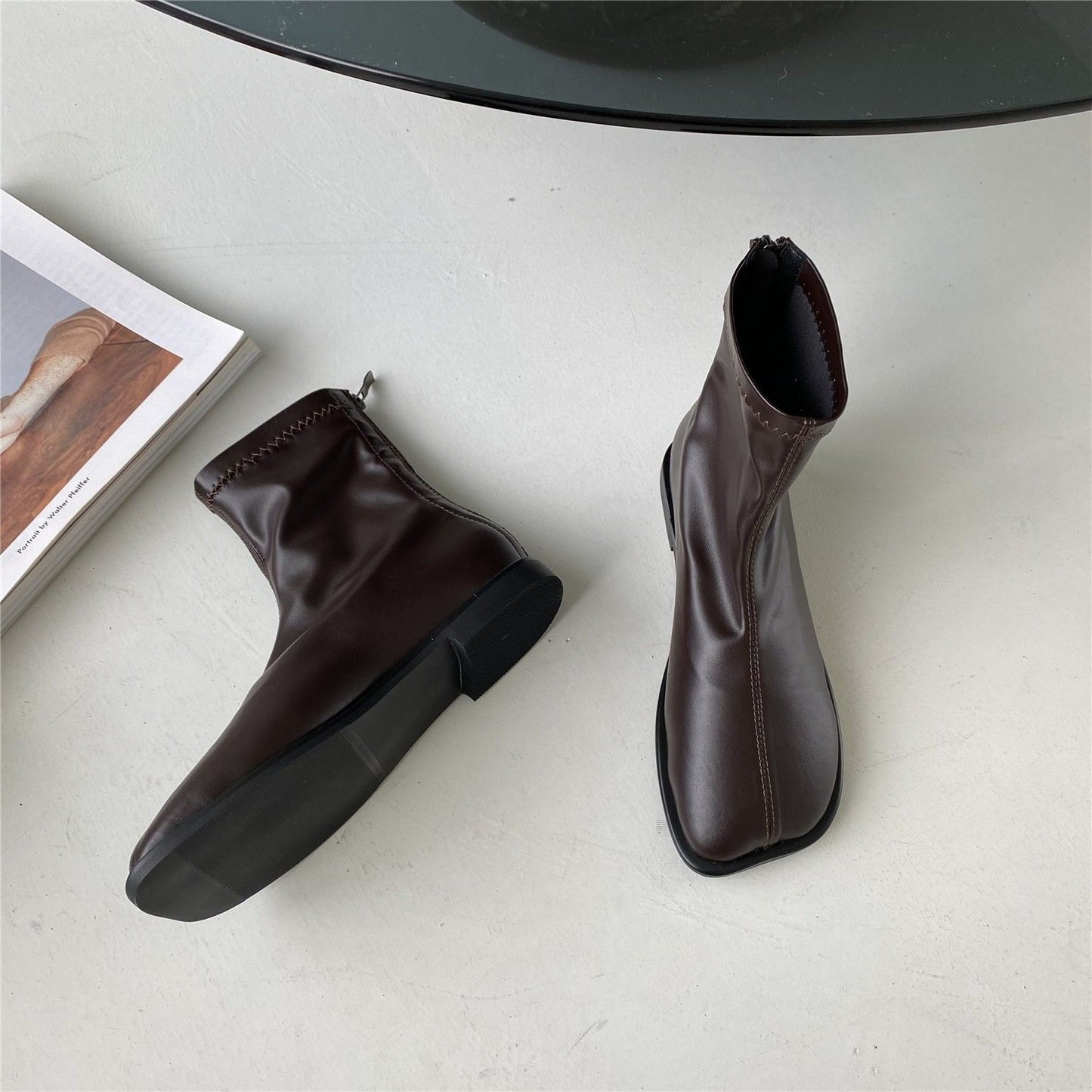 2025 Martin boots women's autumn and winter new mango head velvet British style short boots flat back zipper short boots