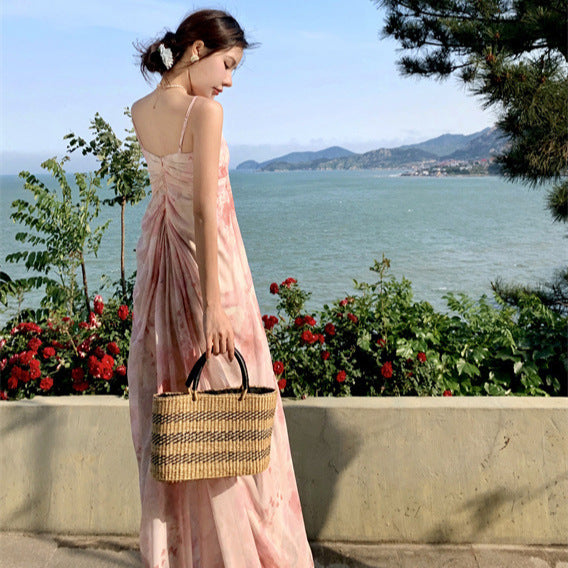 2025 Seaside vacation wind floral dress women's summer temperament advanced sense waist thin tube top suspender dress