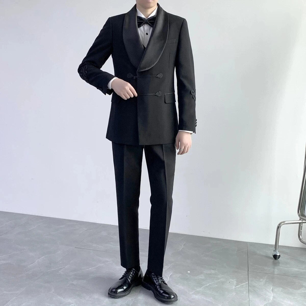 sanyamk Formal Wedding Groom Tuxedo With Chinese Knot Black Shawl Lapel Men Suits Double Breasted Slim Fit Blazer 2 Pcs (Jacket + Pants)