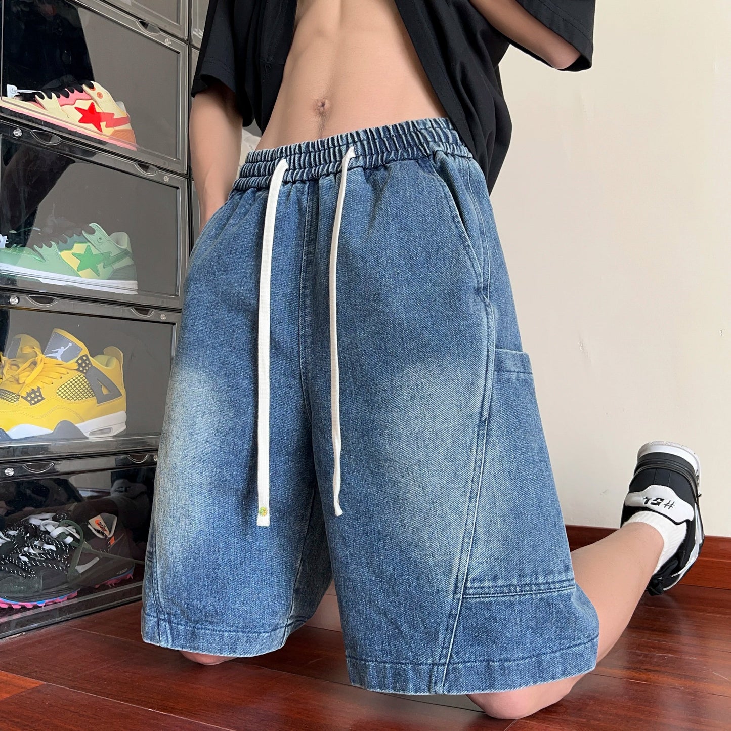 sanyamk Korean Style Vintage Men's Big Pockets Shorts Summer Male Wide Leg Knee Length Short Pants 2024 New Washed Fashion Denim Trouser