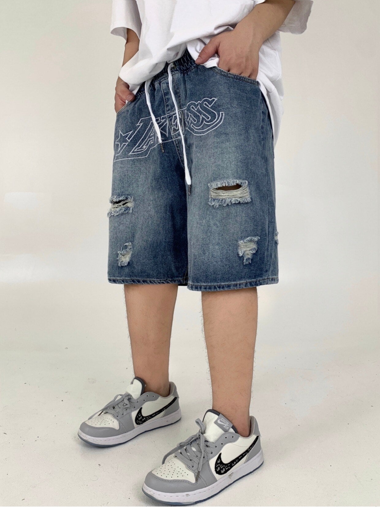 Bonsir Men's Denim Shorts Letter Embroidery Ripped Hole Short Jeans Women Wide Leg Shorts Hip Hop Drawstring Vintage Denim Pants Summer