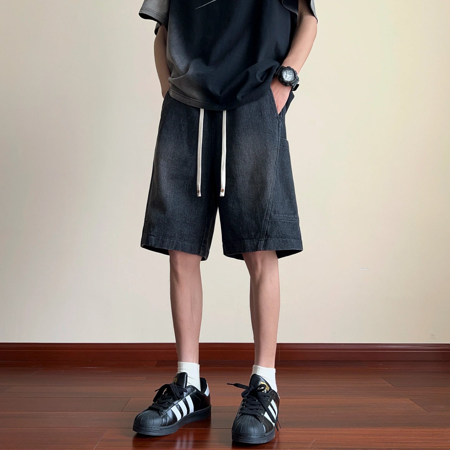 sanyamk Korean Style Vintage Men's Big Pockets Shorts Summer Male Wide Leg Knee Length Short Pants 2024 New Washed Fashion Denim Trouser