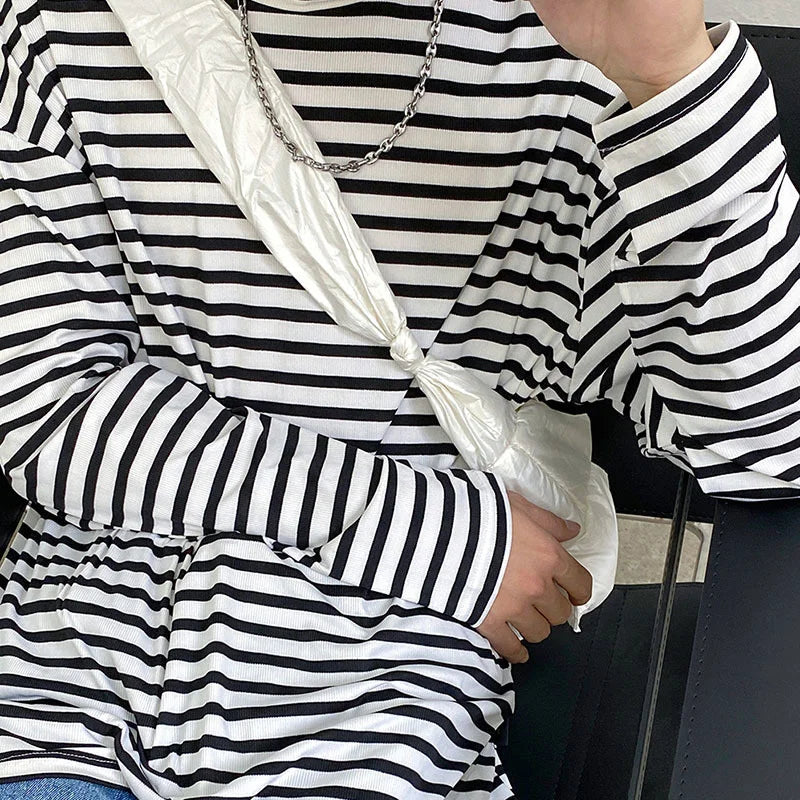 Bonsir - Crew Autumn Neck Stripe Long Sleeve Men's T-shirt New Loose Tide Bottomed Tops Couple Pullover Cloth Black White Y2252