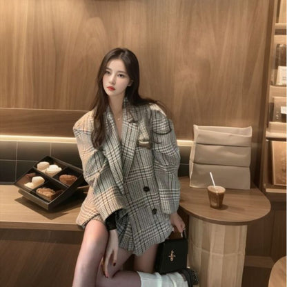 Small women's loose woolen jacket women's  autumn and winter new suit collar retro plaid coat KX041