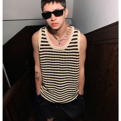 Bonsir  Autumn New Striped Sweater Vest Men O-Neck Casual Loose Retro Black and White Striped Couple Knitted Vest Harajuku Sweater