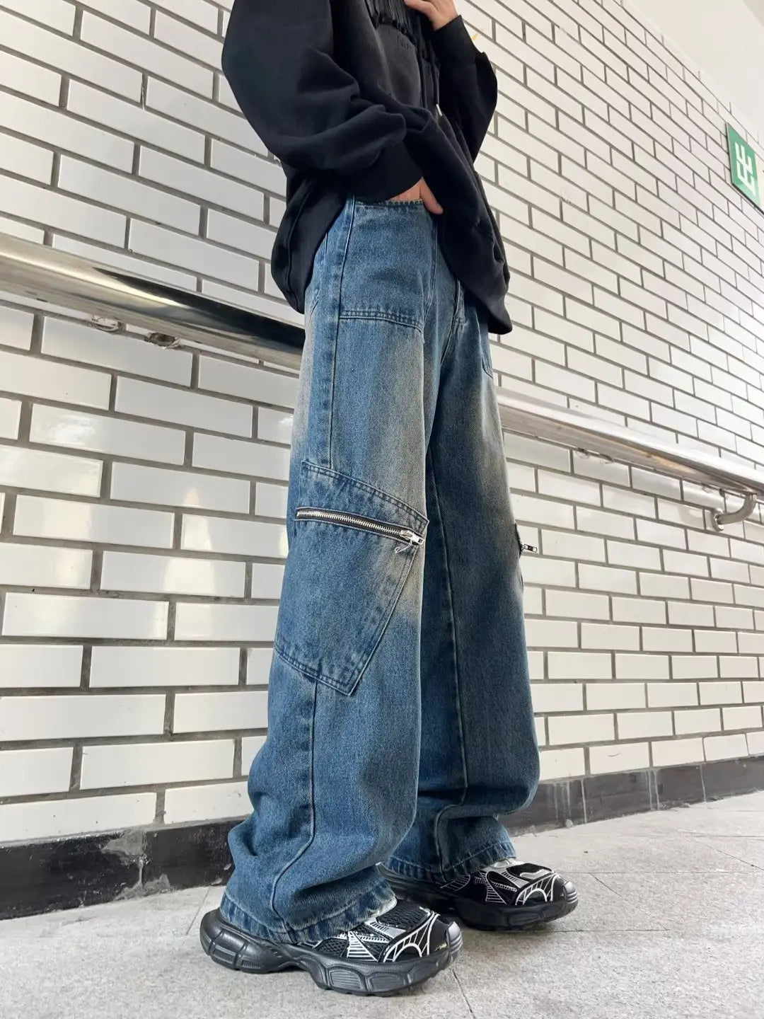 sanyamk Streetwear Pocket Design Men Jeans Cargo Pants Loose Plus Size Neutral Wide Leg Pants Harajuku Casual Denim Pants Gothic Y2K