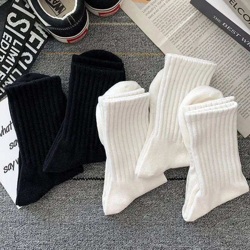 sanyamk New 5 Pairs Cool Men Black White Warm Socks Set Autumn Winter Male Solid Color Sport Short Socks For Men