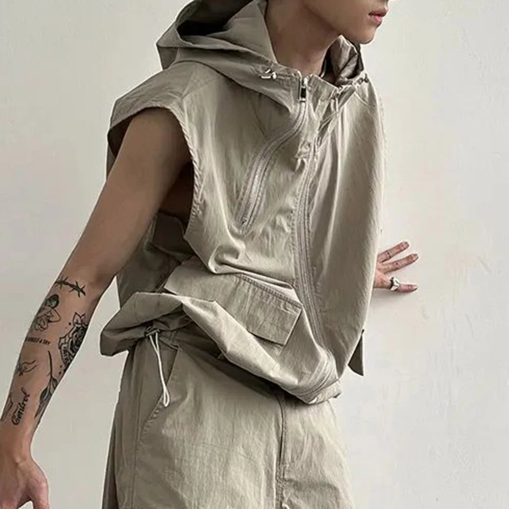 sanyamk Men Cargo Vest Hooded Summer Japanese Zipper Design Sleeveless Tops Male Korean Streetwear Hip Hop Unisex Plus Size Waistcoat