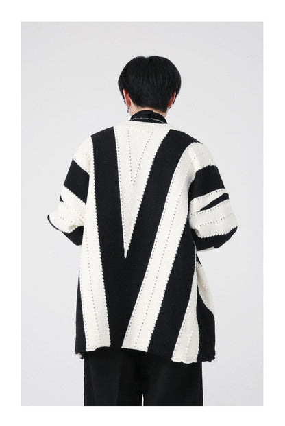 sanyamk Autumn Winter Men V-neck Stripe Loose Casual Vintage Fashion Pullover Sweater Male Women Streetwear Couple Knit Sweater Coat