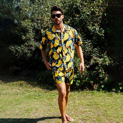 sanyamk Summer Men's Beach Casual Short Sleeve Shorts Set Fashionable Banana Print Hawaiian Vacation Lapel Floral Shirt Two-Piece Set