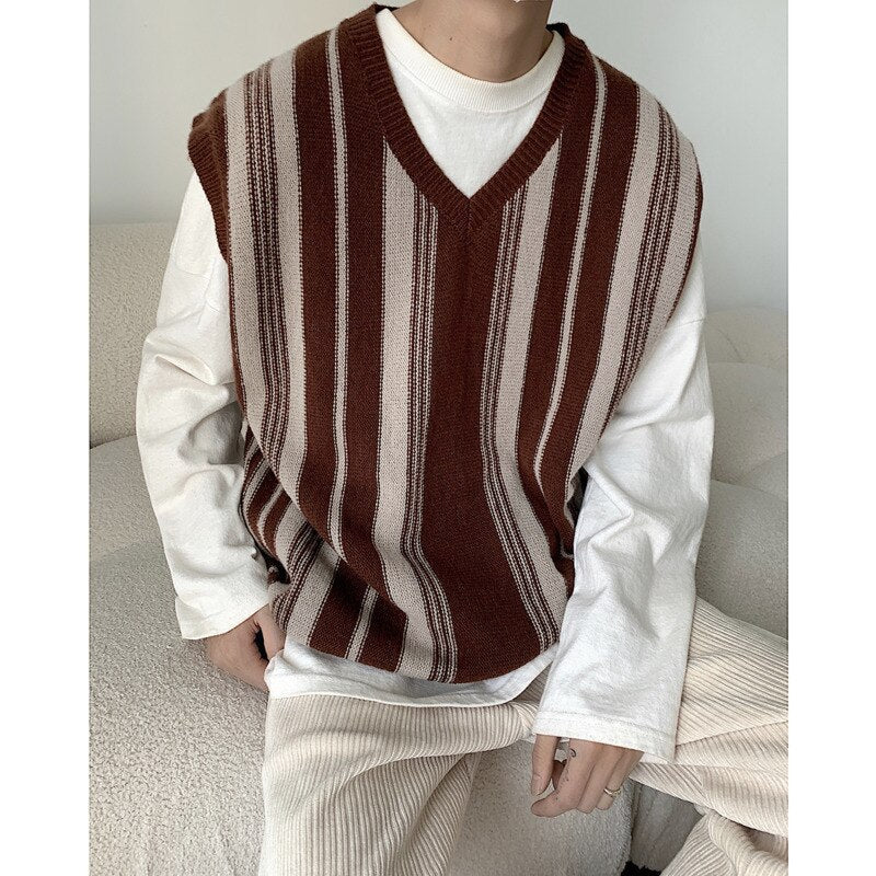 Bonsir V-Neck Stripe Sweater Vest Men Warm Fashion Retro Knitted Pullover Men Korean Loose Sleeveless Sweater Mens Jumper Clothes M-2XL