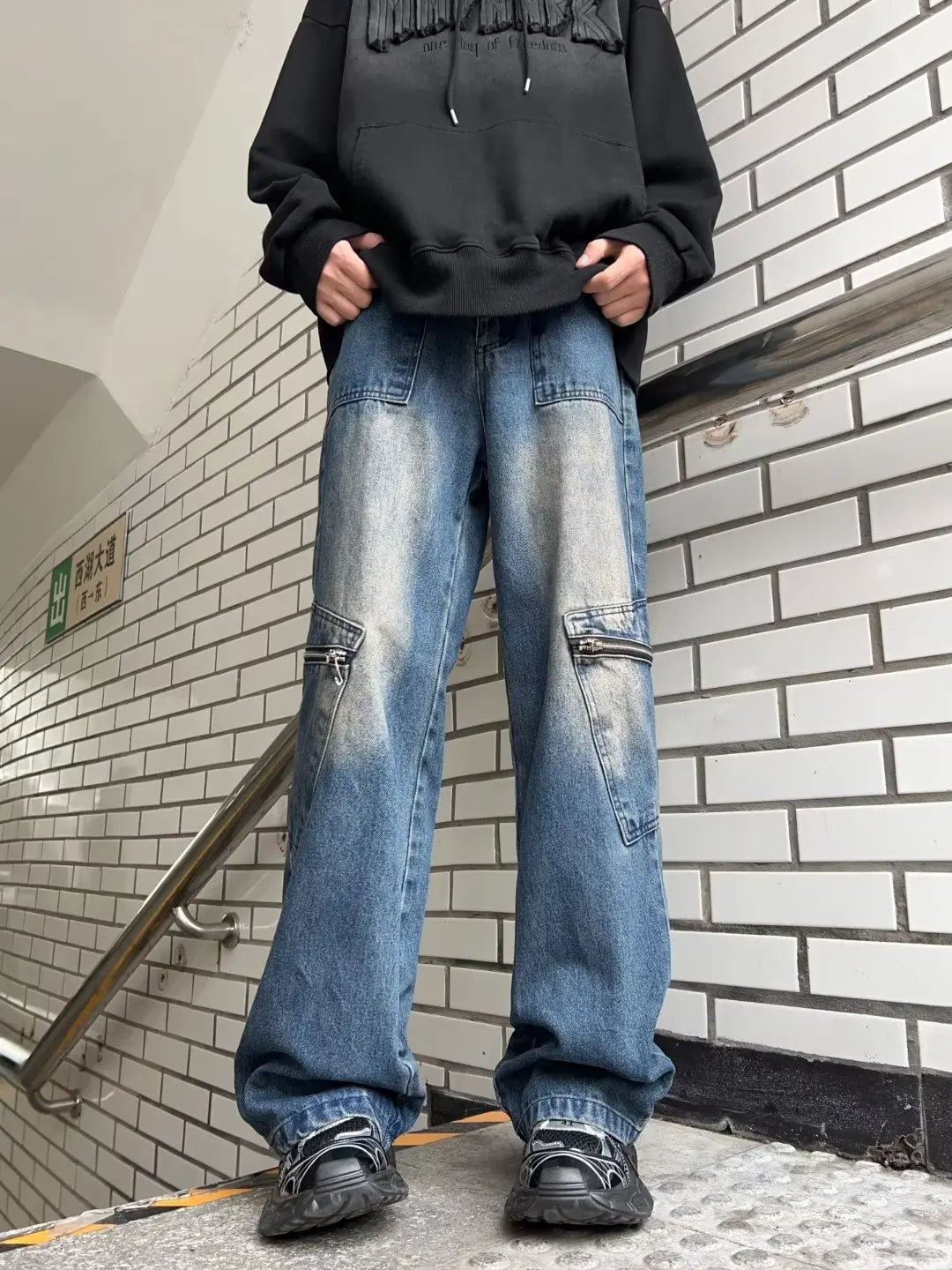 sanyamk Streetwear Pocket Design Men Jeans Cargo Pants Loose Plus Size Neutral Wide Leg Pants Harajuku Casual Denim Pants Gothic Y2K