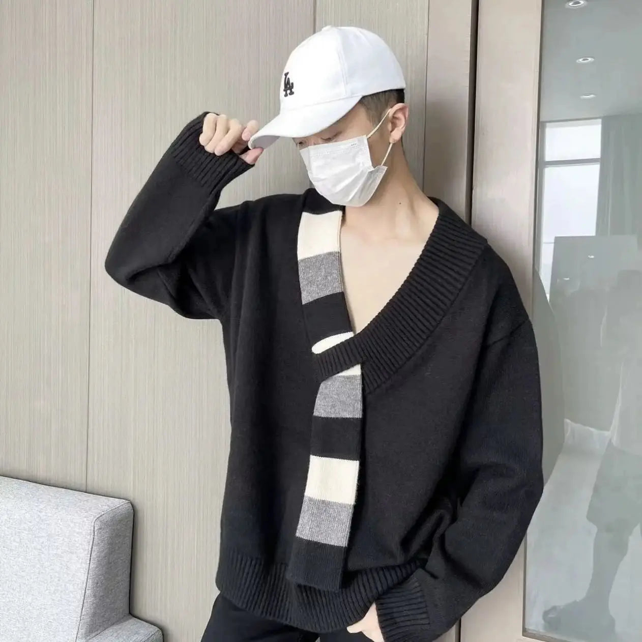 Bonsir Autumn Winter V-neck Niche Color-blocked Sweaters Men's Loose Casual High Street Tops Pullovers Men Tops Male Clothes