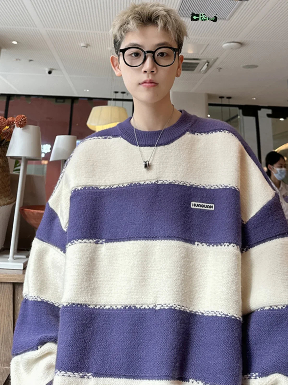 Bonsir Contrast striped round neck sweater for men's autumn and winter lazy style loose fitting youth casual bottom knit