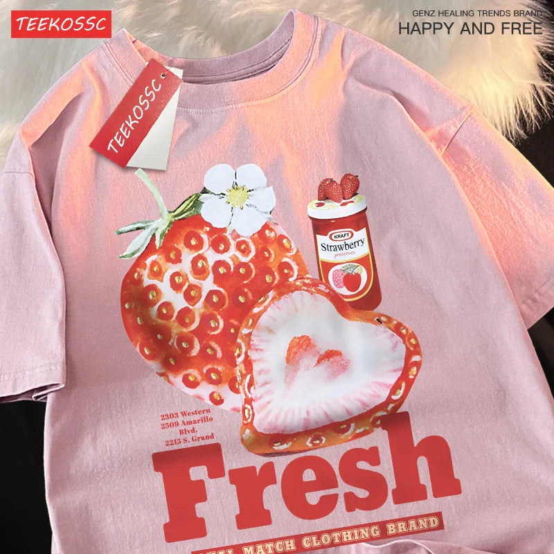 sanyamk  Fresh Strawberry American Retro Creative Printed Short Sleeved T-shirt Men Women Trendy Brand Loose Versatile Half Sleeved Shirt